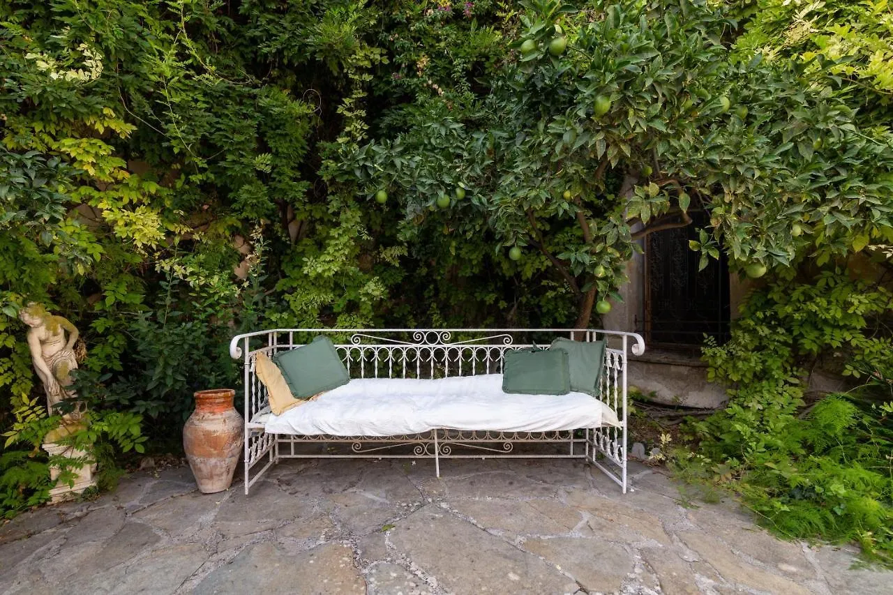 Tenuta Donna Vittoria - Piccola Trapani 0*,  Italië